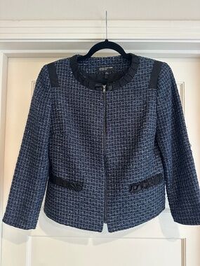 Black & Blue Pattern Jacket by Jones New York